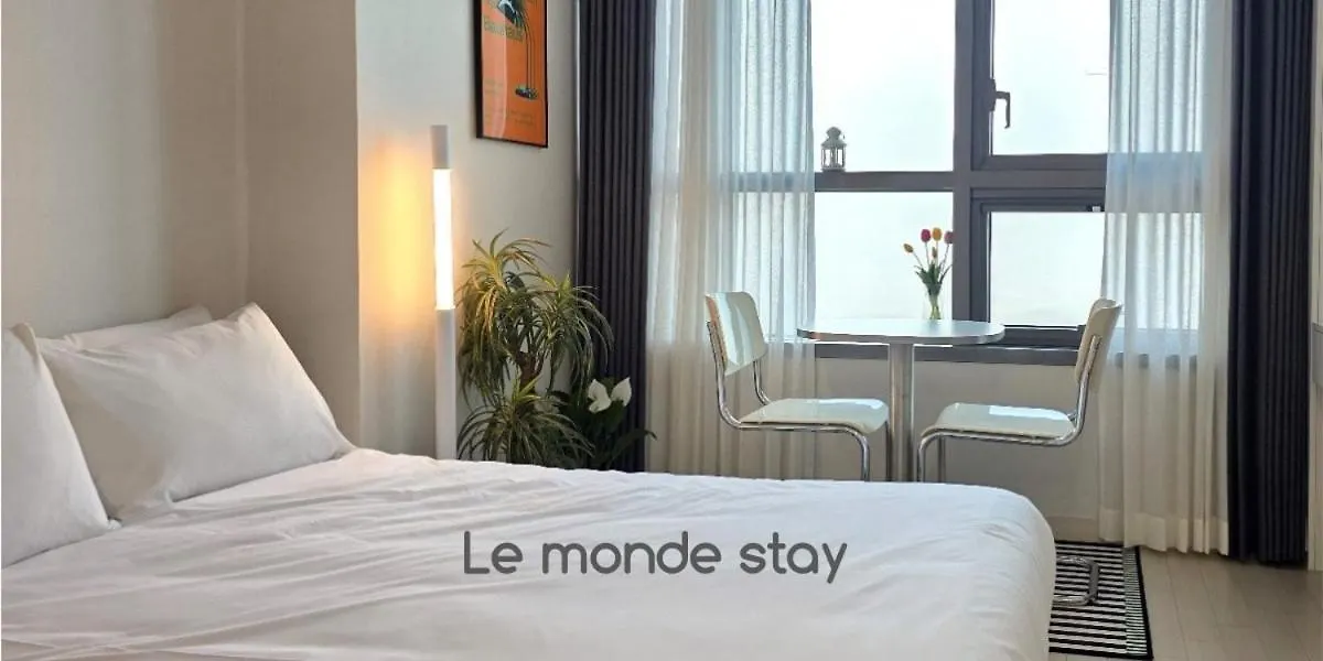 Songdo Sensory Stay # Couple Trip # View Restaurant # Free Parking # Hotel Bedding # Netflix 인천 0*,